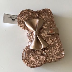 BNWT DLR Rose Gold Minnie iPhone 8/SE2 Wallet Case